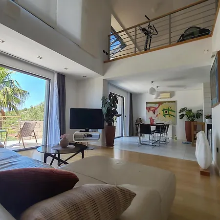 Lägenhet House Arta, 3 Bedroom *