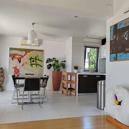 House Arta, 3 Bedroom Lägenhet *
